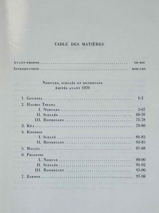 Recueil des inscriptions en lin&eacute;aire A. Vol. 1: Tablettes &eacute;dit&eacute;es avant 1970. Vol. 2: Nodules, Scell&eacute;s et Rondelles &eacute;dit&eacute;s avant 1970. Vol. 3: Tablettes, nodules et rondelles &eacute;dit&eacute;s en 1975 et 1976. Vol. 4: Autres Documents. Vol. 5: Addenda, Corrigenda, Concordances, Index et Planches des signes (complete set)[newline]M4767g-10.jpeg
