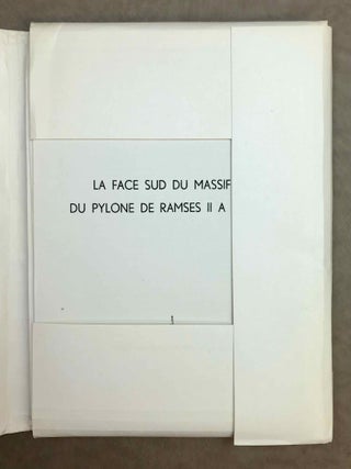 La face sud du massif est du pyl&ocirc;ne de Rams&egrave;s II &agrave; Louxor[newline]M4854b-01.jpeg