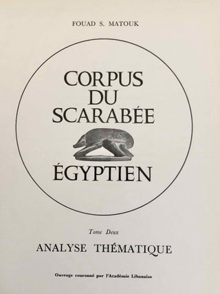 Corpus du scarabée égyptien. Tome I: Les scarabées royaux. Tome II: Analyse thématique (complete set)[newline]M4899d-13.jpg