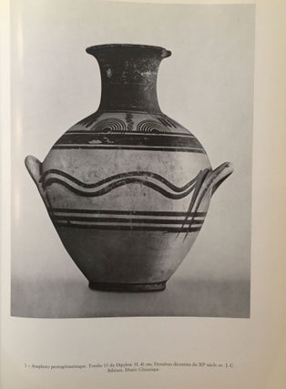 Le vase grec[newline]M5003-03.jpg