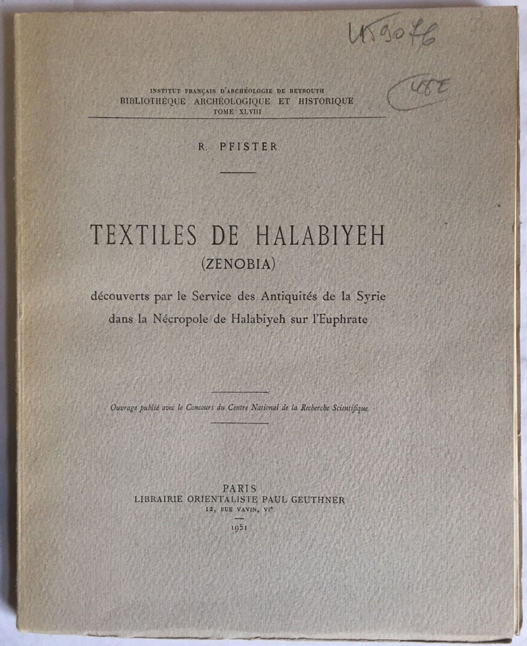 Item #M5451 Textiles de Halabiyeh (Zenobia) découvert par le Service des Antiquités de la Syrie dans la nécropole de Halabiyeh sur l'Euphrate. PFISTER Rodolphe.[newline]M5451.jpg