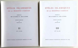 Item #M6857a Stèles islamiques de la nécropole d'Assouan. Tomes II (151-300) et III (301-450)....[newline]M6857a.jpg