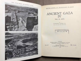 Ancient Gaza. Vol. I, II, III, IV and City of shepherd Kings, and: Ancient Gaza V (complete set)[newline]M6931-30.jpg