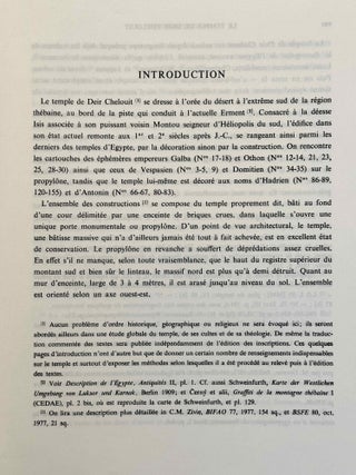 Le temple de Deir Chelouit. Volume I (1-55): Inscriptions du propyl&ocirc;ne et de la porte du temple. Volume II (56-89): Inscriptions du pronaos. Volume III (90-157): Inscriptions du naos. Volume IV: Etude architecturale (complete set)[newline]M7472f-03.jpeg