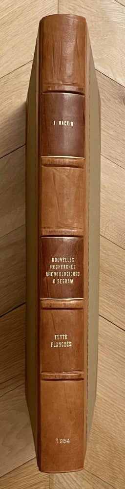 Item #M7888 Nouvelles Recherches Archéologiques à Begram (ancienne Kâpicî) (1939-1940). Textes et Planches (complete set). HACKIN Joseph.[newline]M7888-00.jpeg