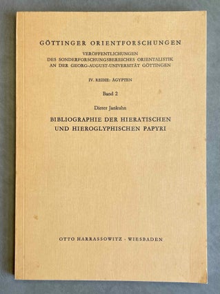 Item #M8592a Bibliographie der hieratischen und hieroglyphischen Papyri. JANKUHN Dieter