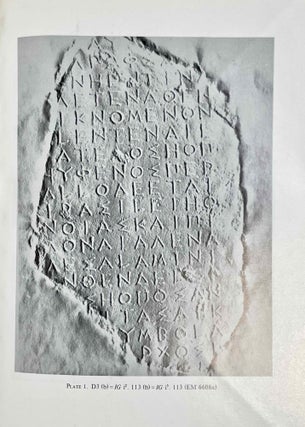 Naturalization in Athens. Vol. 1: A corpus of Athenian decrees granting citizenship. Vol. 2: Commentaries on the decrees granting citizenship. Vol. 3: The testimonia for grants of citizenship. Vol. 4: The law and practice of naturalization in Athens from the origins to the Roman period (complete set)