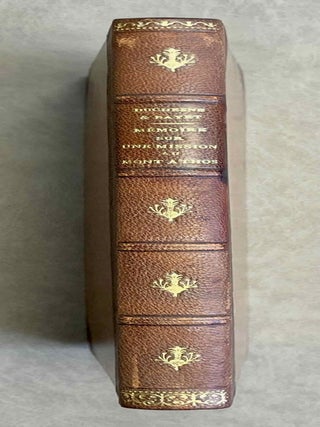 M&eacute;moire sur une mission au mont Athos (par l'abb&eacute; Louis Duchesne). Suivi d'un m&eacute;moire sur un ambon conserv&eacute; &agrave; Salonique; la repr&eacute;sentation des mages en Orient et en Occident durant les premiers si&egrave;cles, (par M. Bayet).