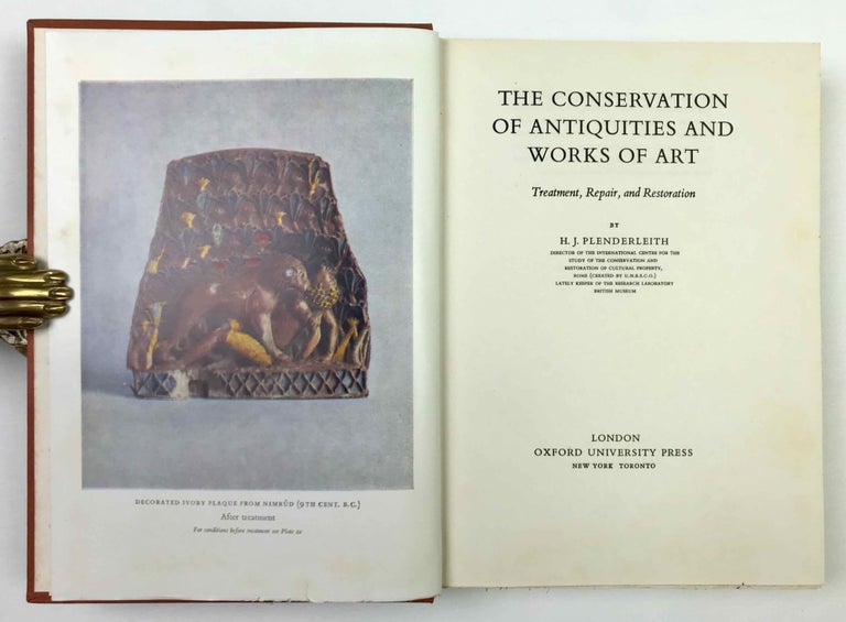 Item #M9138 The conservation of antiquities and works of art. Treatment, repair, and restoration. PLENDERLEITH Harold James.[newline]M9138-00.jpeg